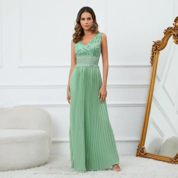 Robe longue plissée vert d'eau élégante : Zélie