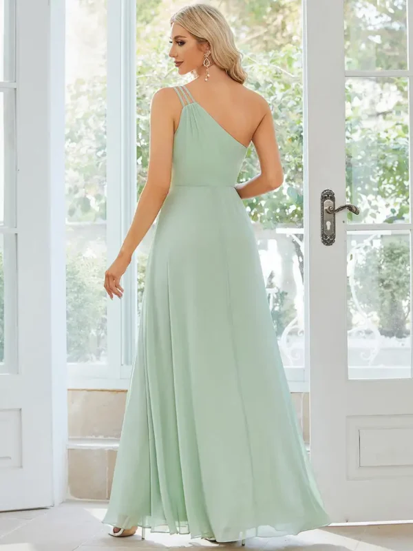 Robe vert d’eau élégante avec bretelle asymétrique : Wendy – Image 2