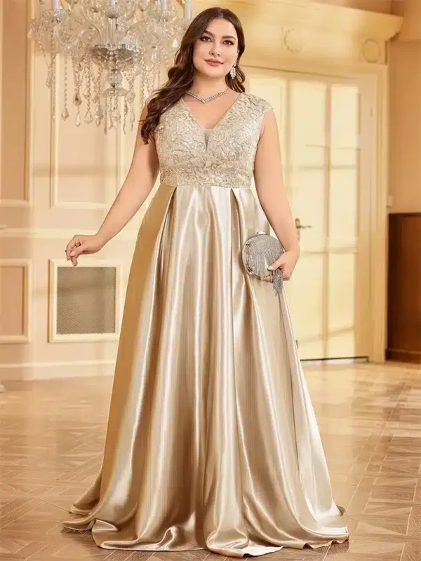 Robe dorée grande taille manche courte : Eléa