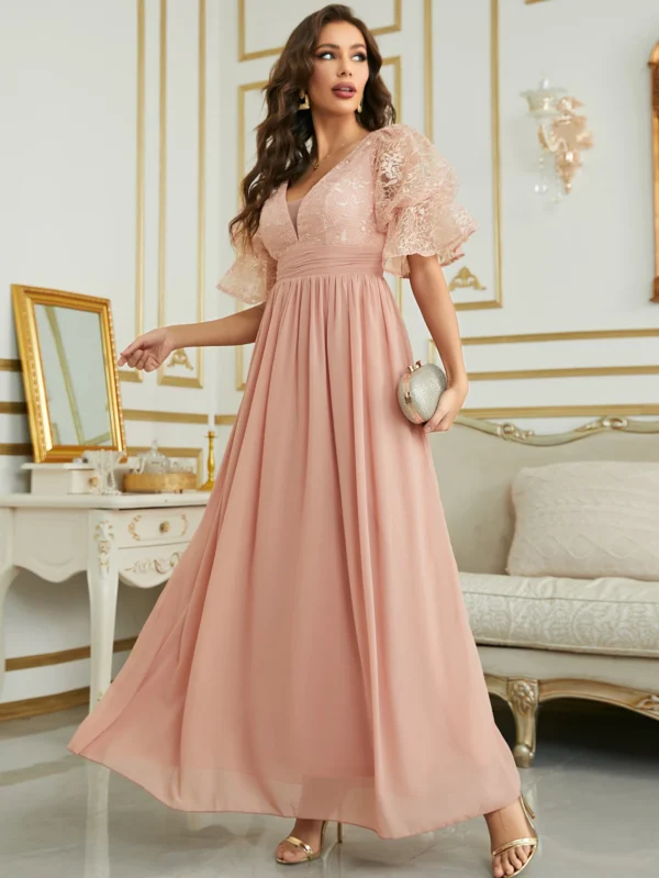 Robe femme rose poudré élégante avec dentelle : Élisa – Image 3