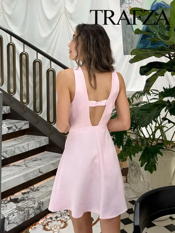 Robe trapèze rose poudré élégante : Lila – Image 3