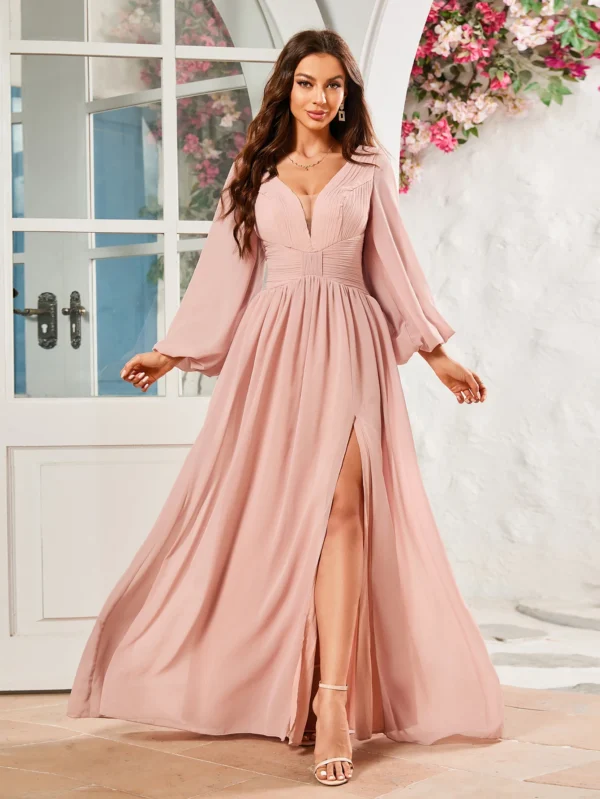 Robe mariée rose poudré coupe fluide : Violette