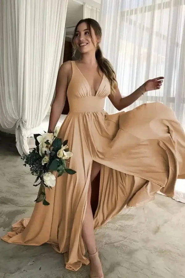 Robe champagne doré évasée avec décolleté en V : Océane – Image 5