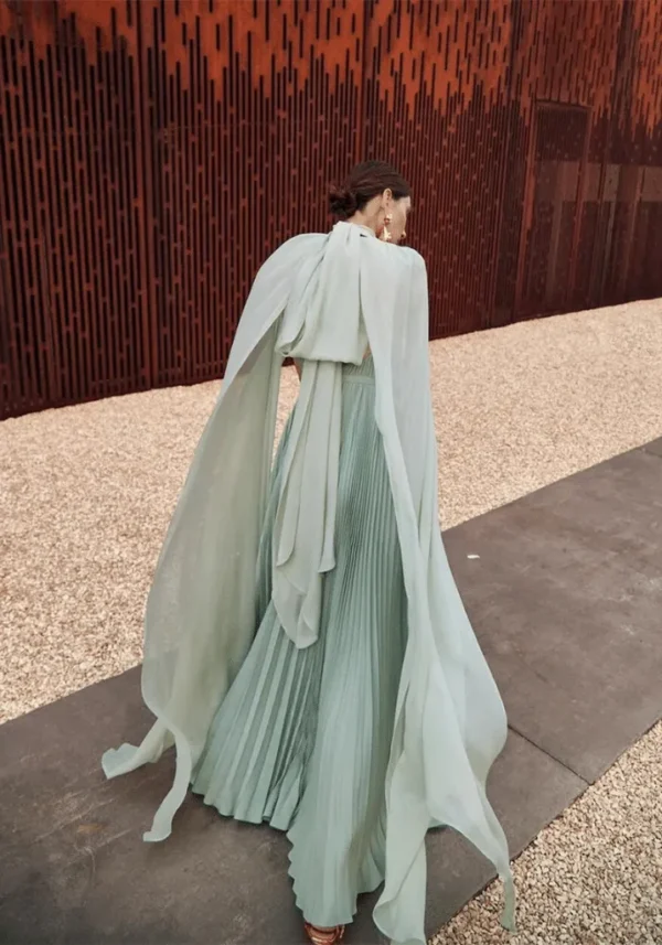 Robe longue plissée vert d’eau : Manon – Image 2