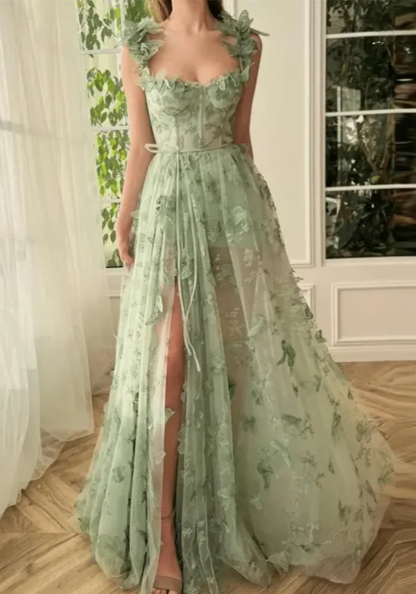 Robe vert d’eau dentelle avec fente latérale : Élise