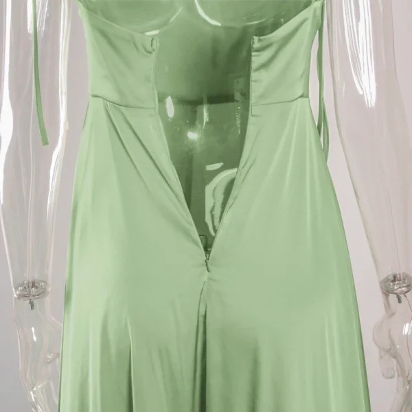 robe longue vert pâle avec décolleté flatteur : Élora – Image 5