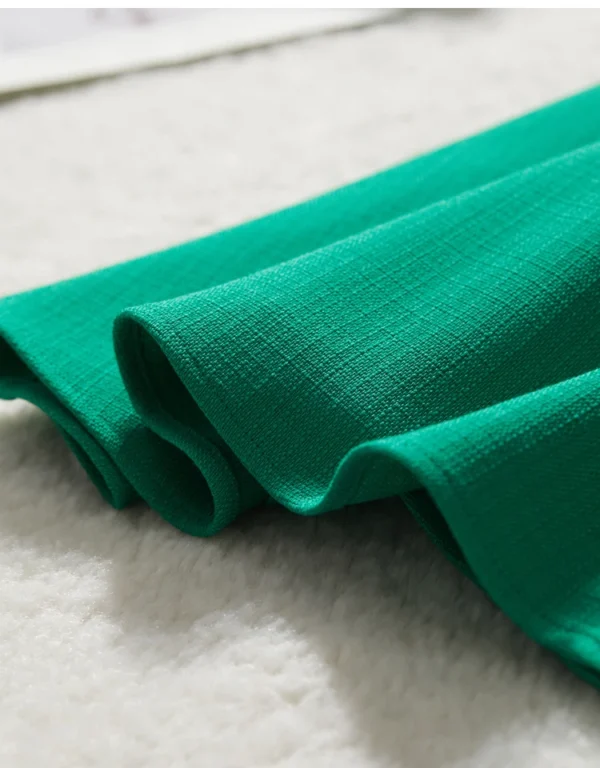 Robe tailleur verte chic avec col structuré : Margaux – Image 9