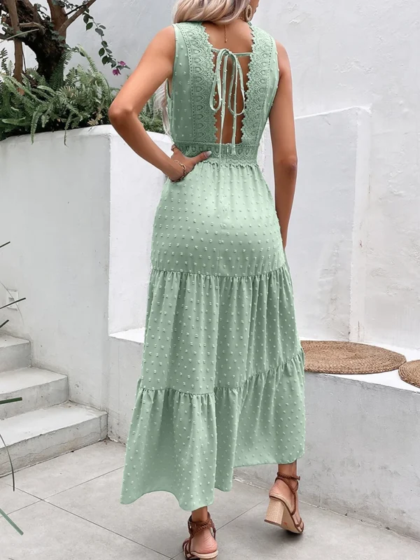 Robe bohème vert sauge avec dentelle : Élisa – Image 2