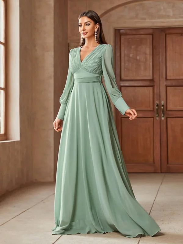 Robe vert sauge manche longue élégante : Sienna – Image 3