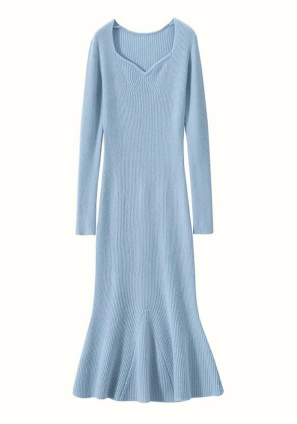 Robe bleu clair en tricot à manches longues pour l'hiver – Image 6