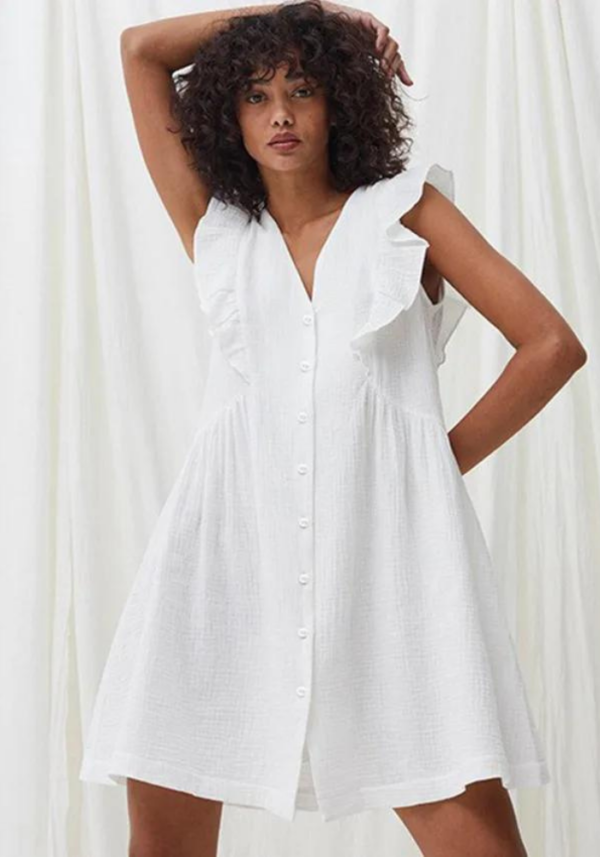 Robe chemise gaze de coton blanche avec volants et coupe ample – Image 3