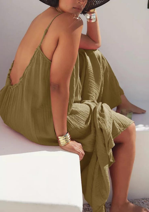 Robe double gaze de coton grande taille vert olive avec bretelles fines et ourlet asymétrique – Image 5